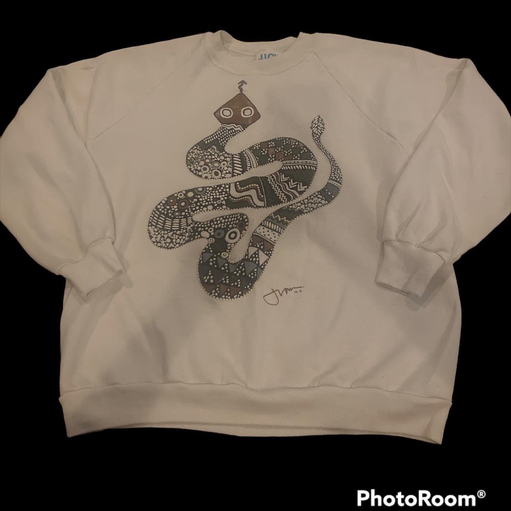 Vintage crewneck in that Jerzees tag. Great condition. Size Xl .